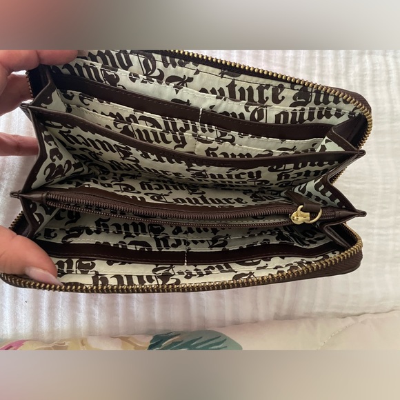 Vintage Y2K Juicy Couture chain bag and wallet - Picture 11 of 16